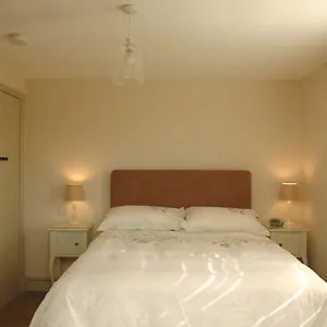 ** Hotel 70 Hockley Avenue United Kingdom